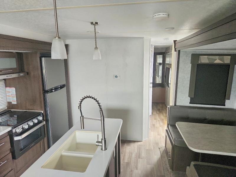 Продажа на аукционе авто 2019 Forrest River Salem, vin: 4X4TSMC29K8064970, номер лота: 58542596