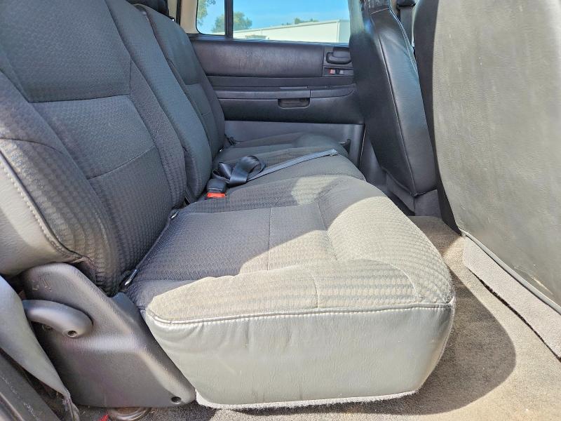 2003 Dodge Durango მანქანა იყიდება აუქციონზე, vin: 1D4HS38N33F596837, აუქციონის ნომერი: 56442786