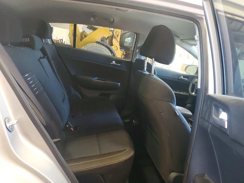 Продаж на аукціоні авто 2017 Kia Sportage, vin: KNDPMCAC5H7032118, номер лоту: 56133706