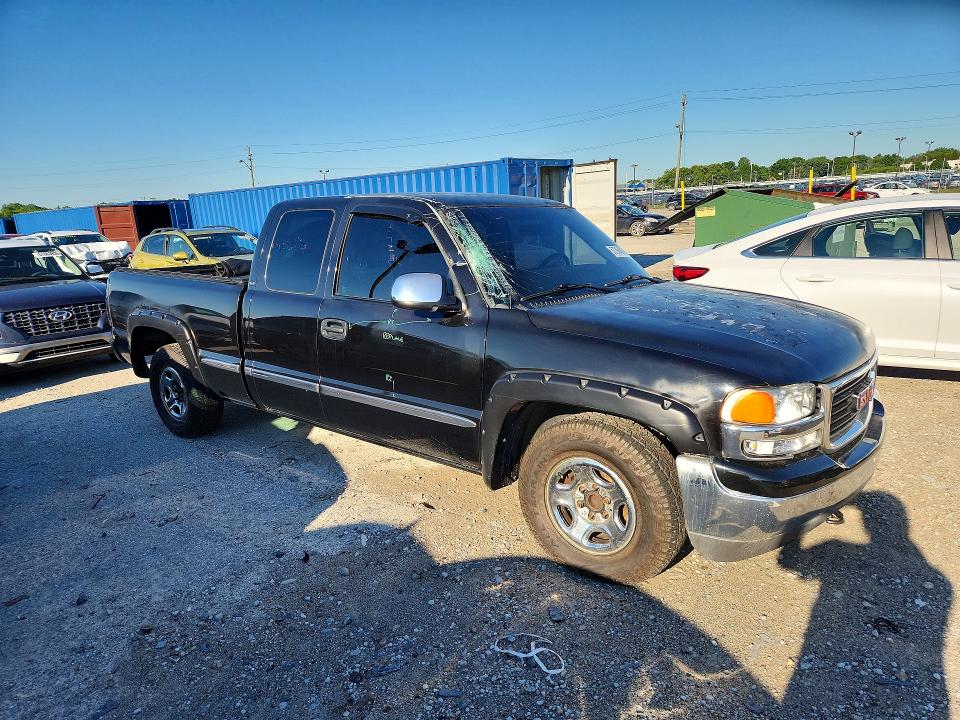 2000 Gmc New Sierra მანქანა იყიდება აუქციონზე, vin: 2GTEC19V9Y1401628, აუქციონის ნომერი: 57264876