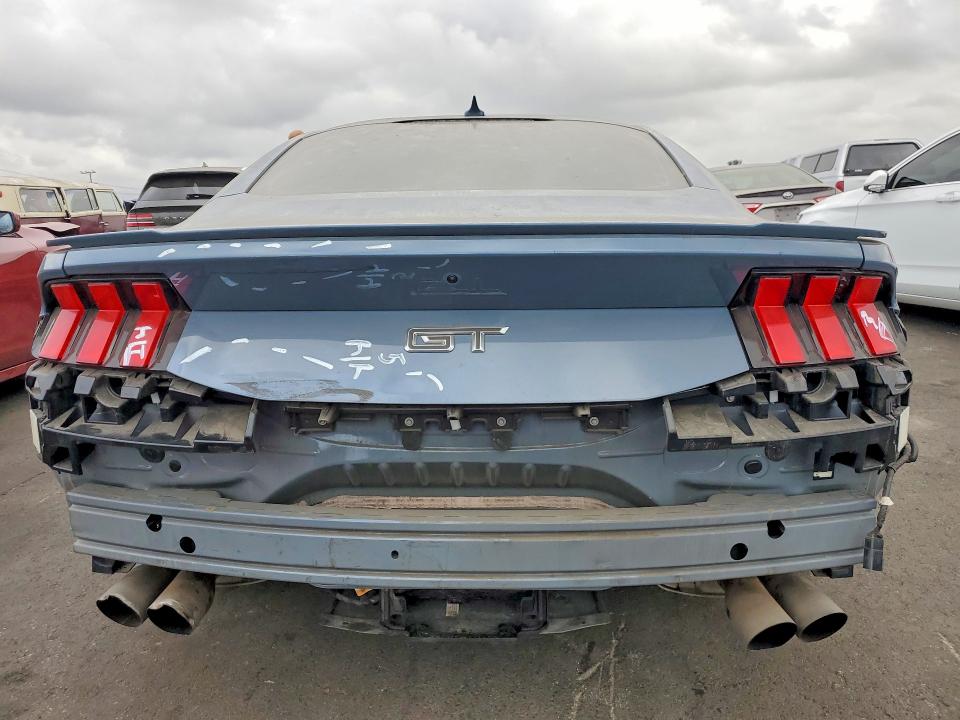 85632825 :رقم المزاد ، 1FA6P8CF6R5411557 vin ، 2024 Ford Mustang مزاد بيع