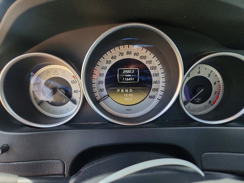 2012 Mercedes-benz C მანქანა იყიდება აუქციონზე, vin: WDDGJ4HB2CF820502, აუქციონის ნომერი: 55218626