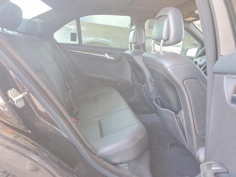 57052346 :رقم المزاد ، WDDGF4HB4CR221018 vin ، 2012 Mercedes-benz C مزاد بيع