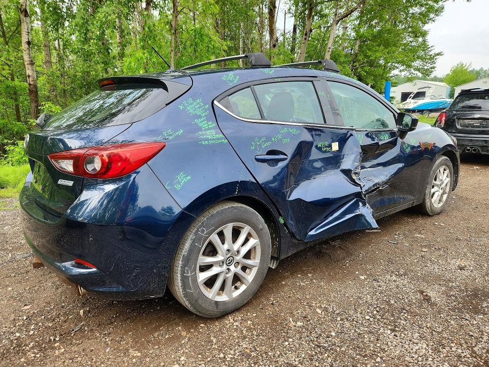 Продажа на аукционе авто 2018 Mazda 3, vin: JM1BN1L74J1169801, номер лота: 56574836