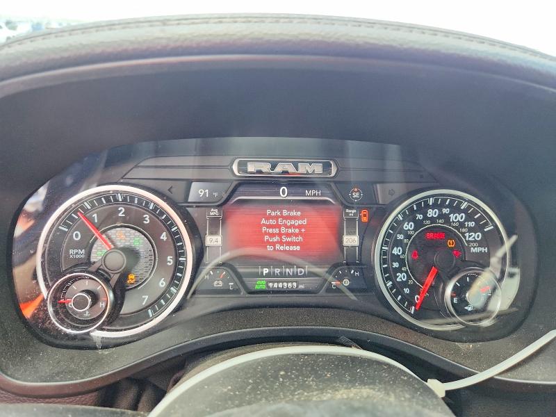 57682976 :رقم المزاد ، 1C6SRFJT6LN332307 vin ، 2020 Ram 1500 مزاد بيع