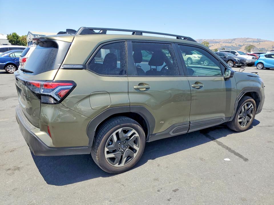 Продажа на аукционе авто 2025 Subaru Forester, vin: JF2SLDRC9SH615866, номер лота: 56449776