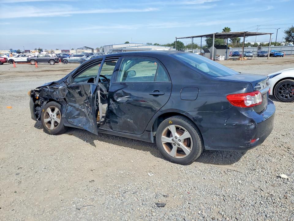 56689346 :رقم المزاد ، 2T1BU4EE0BC574261 vin ، 2011 Toyota Corolla مزاد بيع