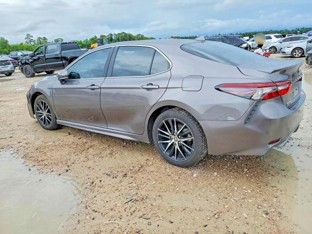 Продажа на аукционе авто 2024 Toyota Camry, vin: 4T1G11AK5RU864786, номер лота: 57264196