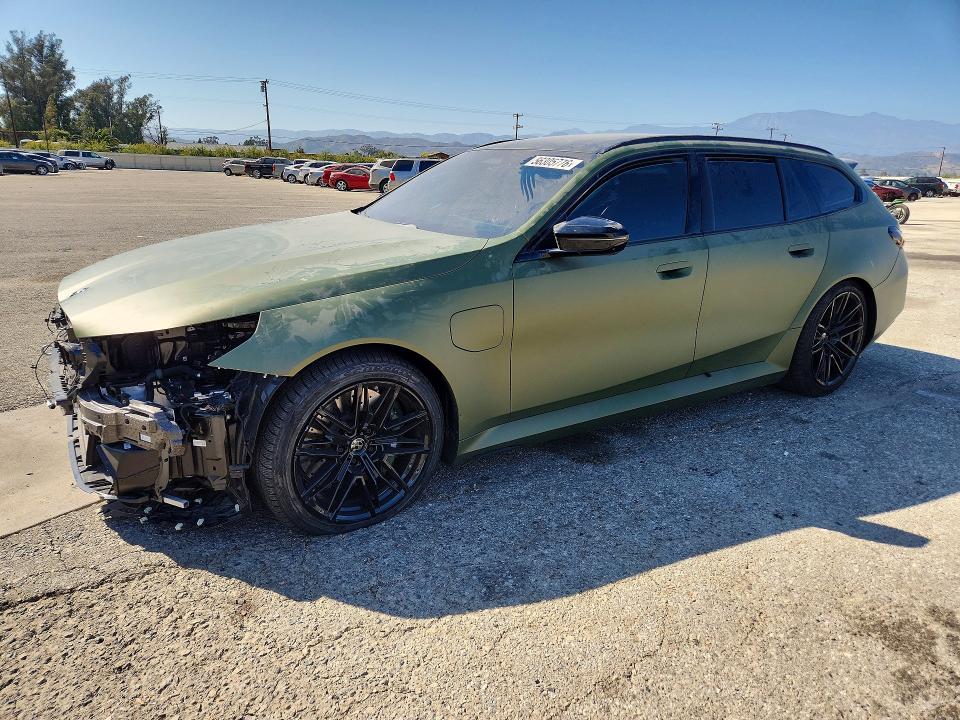 2026 Bmw M5 მანქანა იყიდება აუქციონზე, vin: WBS83GV09TCX03202, აუქციონის ნომერი: 56305776