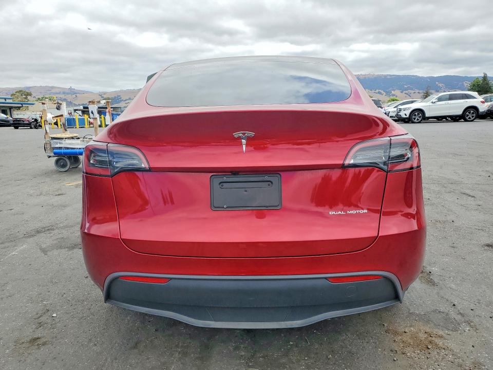 58145996 :رقم المزاد ، 7SAYGDEE1RF038963 vin ، 2024 Tesla Model Y مزاد بيع