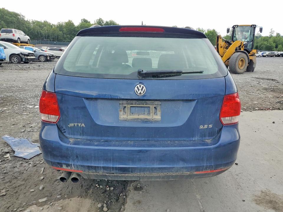 57086676 :رقم المزاد ، 3VWPP7AJ4EM619129 vin ، 2014 Volkswagen Jetta مزاد بيع