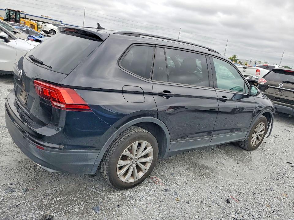 Продаж на аукціоні авто 2020 Volkswagen Tiguan, vin: 3VV1B7AX3LM076821, номер лоту: 55339566