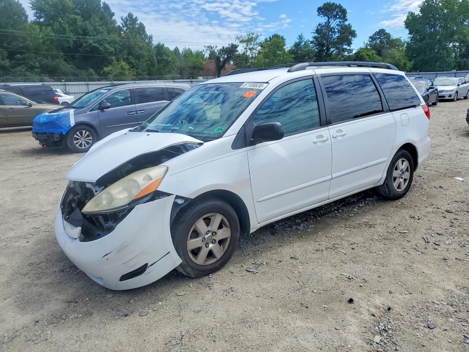 Продажа на аукционе авто 2010 Toyota Sienna, vin: 5TDKK4CC2AS303747, номер лота: 57189836