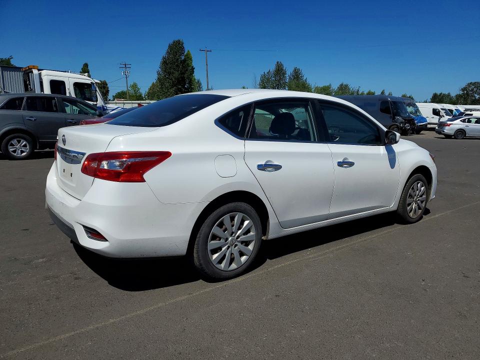 Продаж на аукціоні авто 2016 Nissan Sentra, vin: 3N1AB7AP9GY275775, номер лоту: 57965416