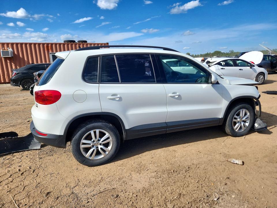 Продажа на аукционе авто 2016 Volkswagen Tiguan, vin: WVGBV7AX5GW609375, номер лота: 58220496