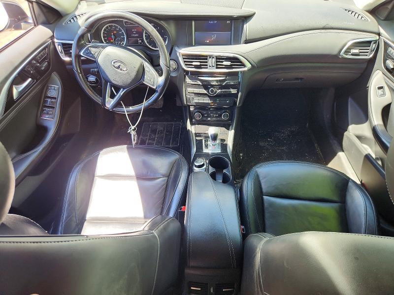 55963616 :رقم المزاد ، SJKCH5CR9HA028749 vin ، 2017 Infiniti Qx30 مزاد بيع