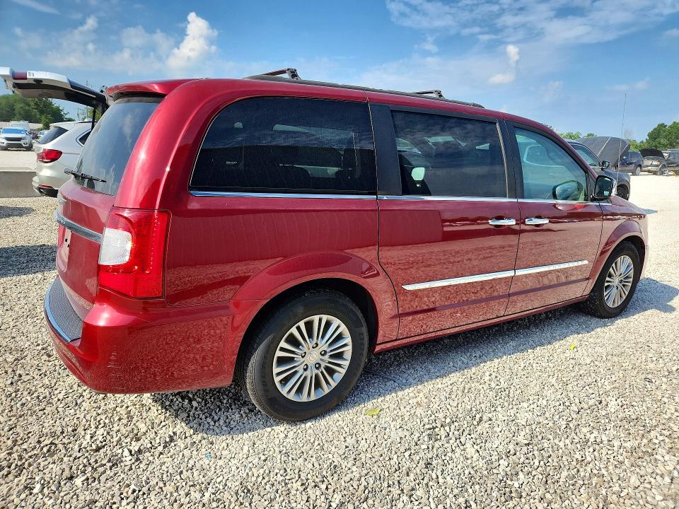 53213066 :رقم المزاد ، 2C4RC1CG6GR104375 vin ، 2016 Chrysler Town & Country مزاد بيع