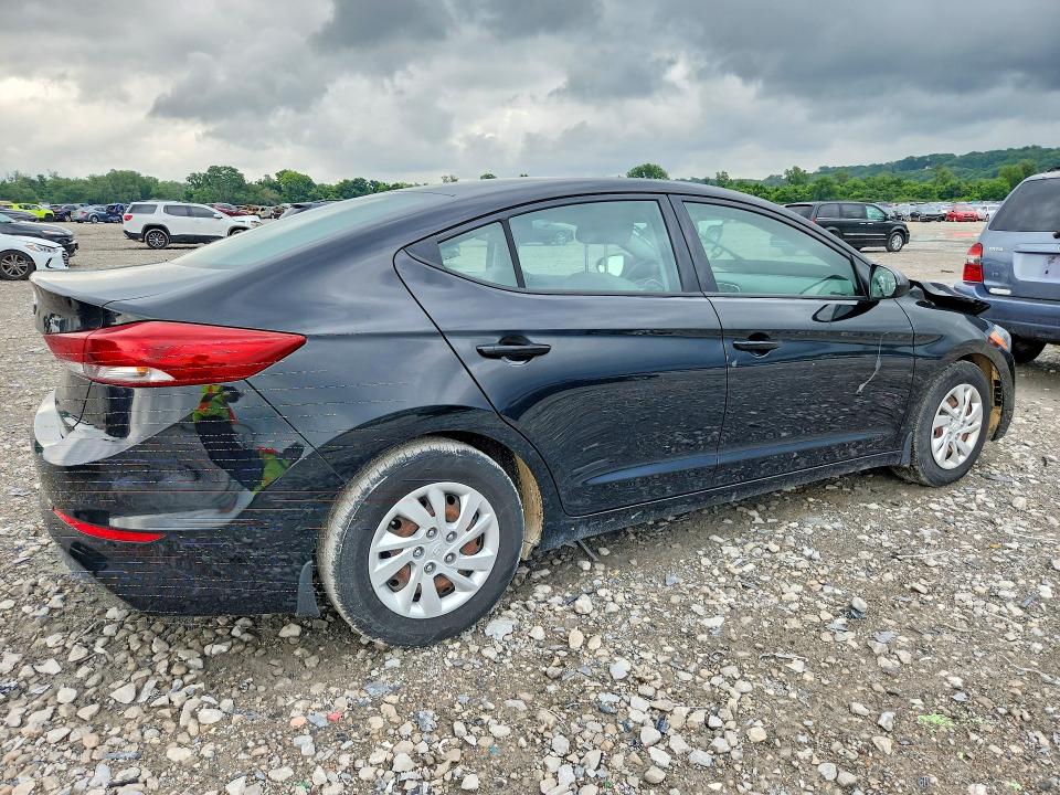 58704166 :رقم المزاد ، 5NPD74LF6JH345008 vin ، 2018 Hyundai Elantra مزاد بيع
