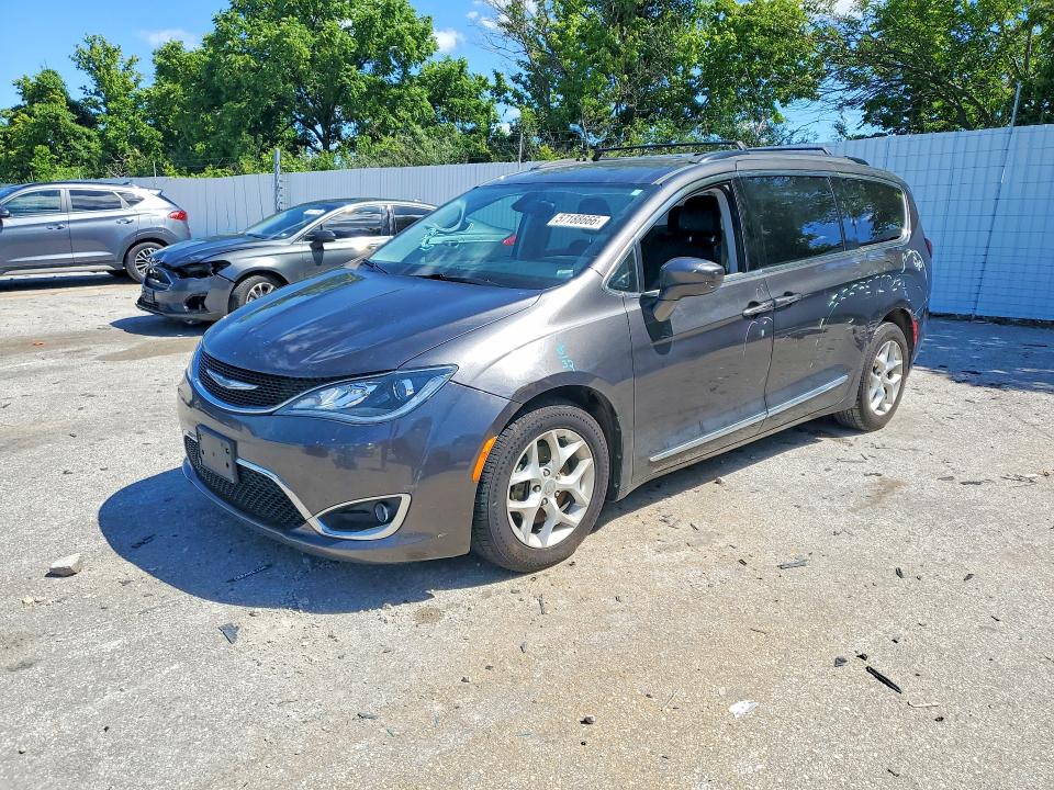 Продажа на аукционе авто 2017 Chrysler Pacifica, vin: 2C4RC1BGXHR676262, номер лота: 57188666