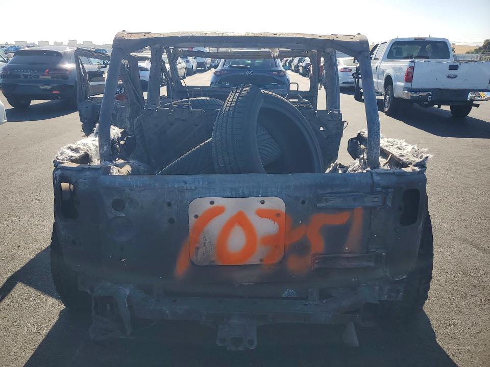 Продаж на аукціоні авто 2013 Jeep Wrangler Unlimited, vin: 1C4BJWDG9DL680582, номер лоту: 97685275