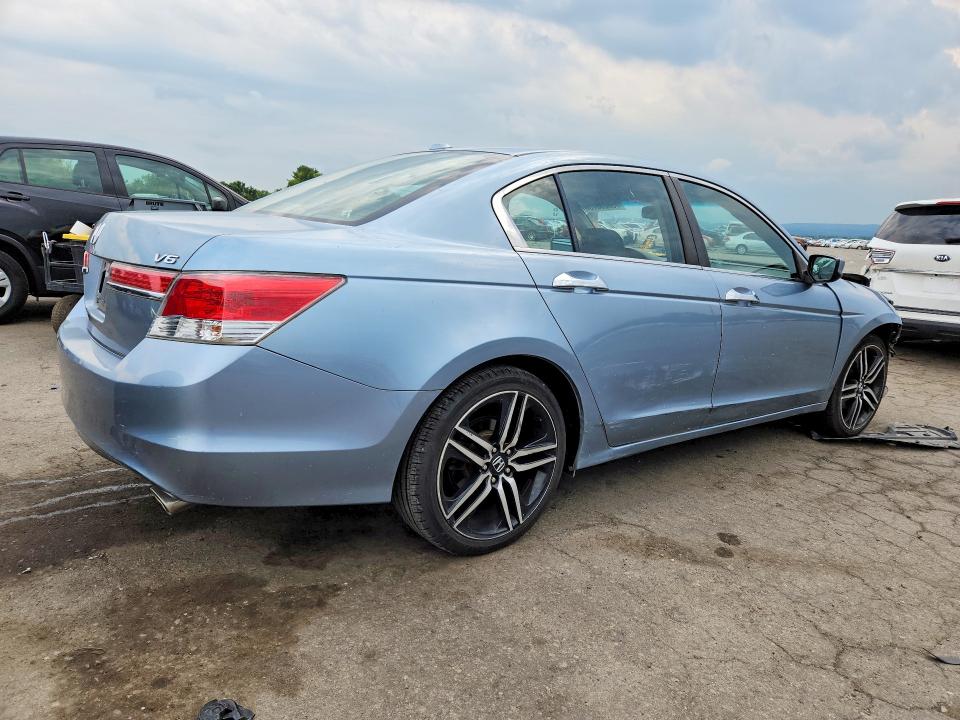 58235736 :رقم المزاد ، 1HGCP3F83BA013928 vin ، 2011 Honda Accord مزاد بيع