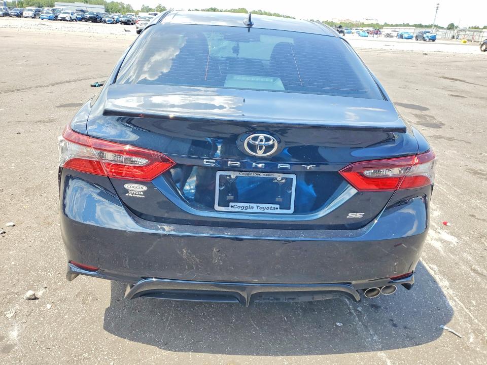 2021 Toyota Camry მანქანა იყიდება აუქციონზე, vin: 4T1G11AK1MU581455, აუქციონის ნომერი: 58200216