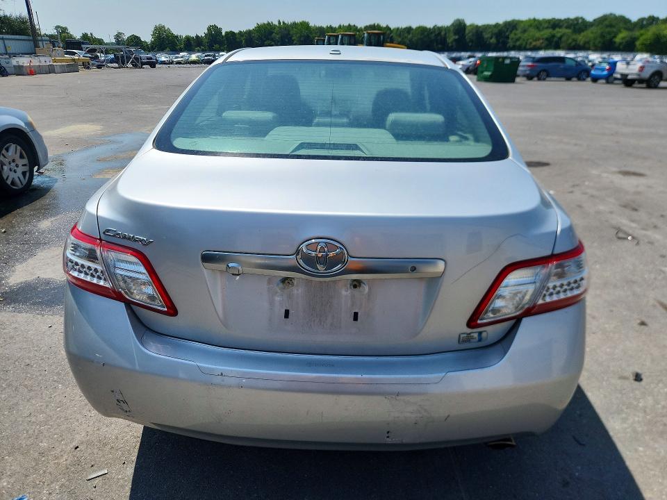 85613145 :رقم المزاد ، 4T1BB3EK3BU136872 vin ، 2011 Toyota Camry مزاد بيع