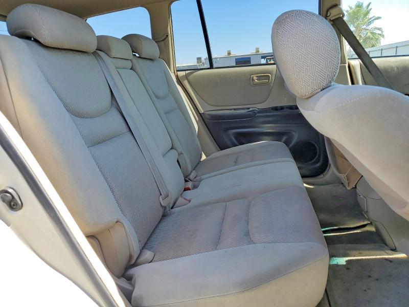 57929706 :رقم المزاد ، JTEGF21AX20048815 vin ، 2002 Toyota Highlander مزاد بيع