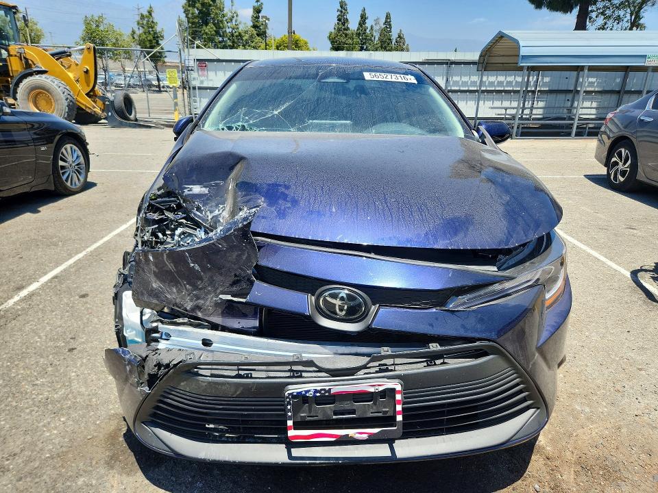 56527316 :رقم المزاد ، JTDB4MEE1PJ010226 vin ، 2023 Toyota Corolla مزاد بيع