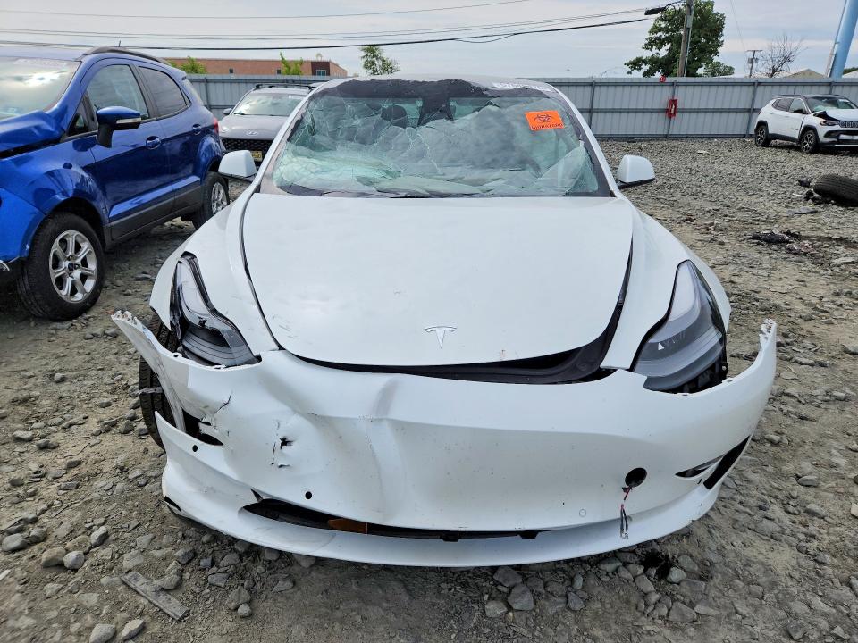 Продажа на аукционе авто 2022 Tesla Model 3, vin: 5YJ3E1EB4NF180509, номер лота: 57646476