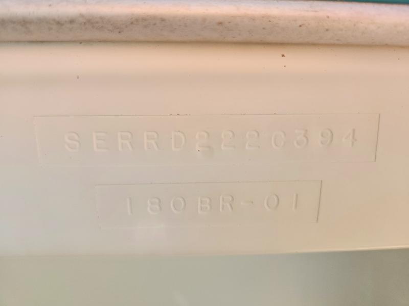 56816426 :رقم المزاد ، SERRD222C394 vin ، 1994 Sea Ray In/outboard مزاد بيع