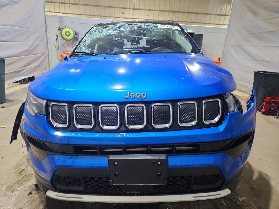 58545626 :رقم المزاد ، 3C4NJDCB4NT184022 vin ، 2022 Jeep Compass مزاد بيع
