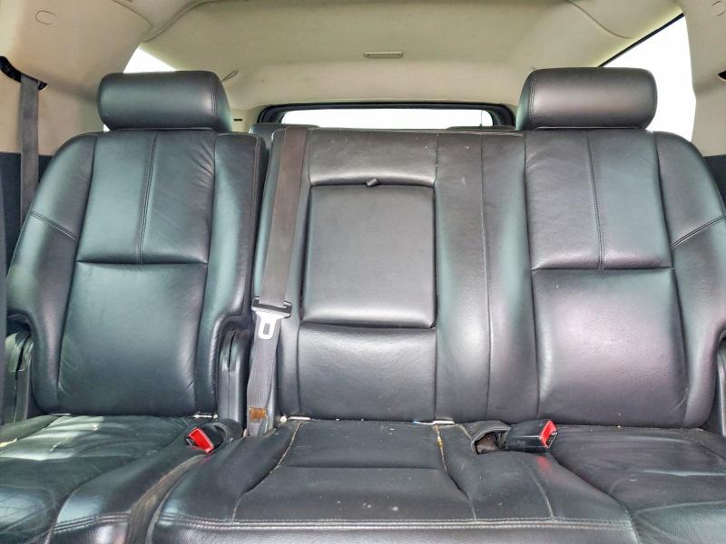 Продажа на аукционе авто 2008 Chevrolet Suburban, vin: 1GNFK163X8R143497, номер лота: 53930396