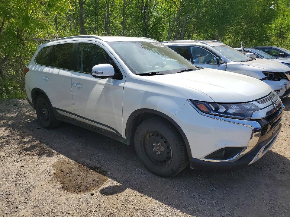 55776276 :رقم المزاد ، JA4AZ2A30LZ602177 vin ، 2020 Mitsubishi Outlander مزاد بيع