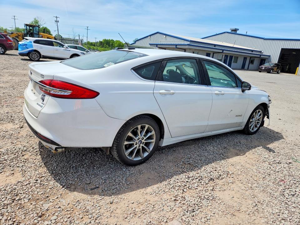 2017 Ford Fusion მანქანა იყიდება აუქციონზე, vin: 3FA6P0LU8HR316025, აუქციონის ნომერი: 55706796