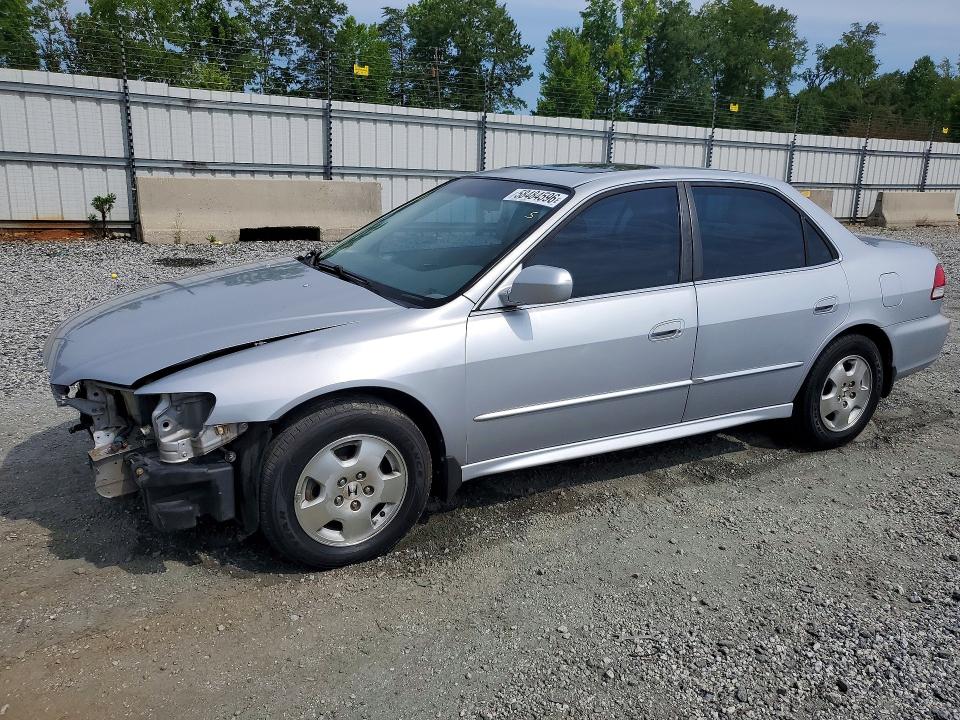 2002 Honda Accord მანქანა იყიდება აუქციონზე, vin: 1HGCG16562A027199, აუქციონის ნომერი: 58484596