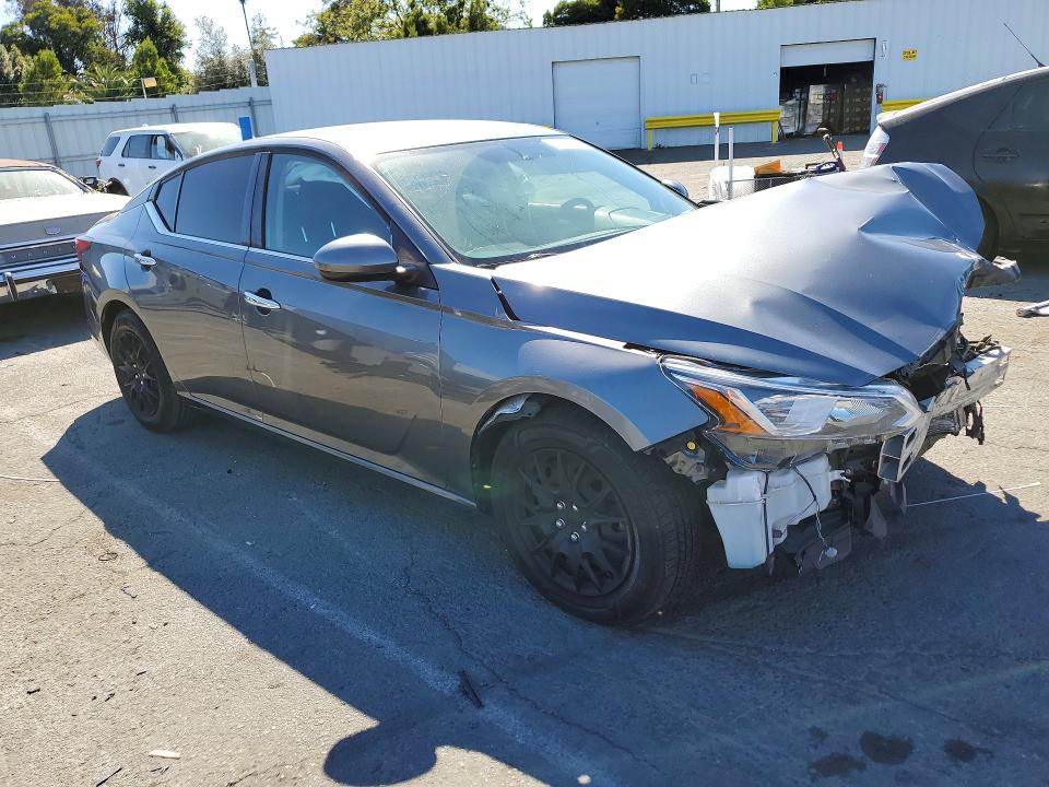 Продажа на аукционе авто 2020 Nissan Altima, vin: 1N4BL4BV4LC233596, номер лота: 56707316