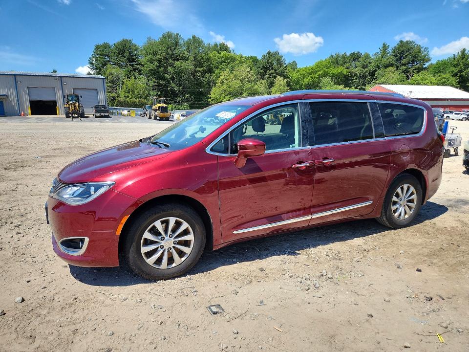 2018 Chrysler Pacifica მანქანა იყიდება აუქციონზე, vin: 2C4RC1EGXJR121538, აუქციონის ნომერი: 53185016