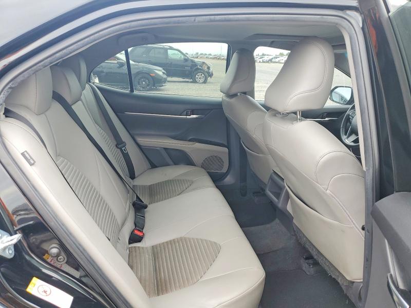 56646276 :رقم المزاد ، JTNB11HKXJ3007468 vin ، 2018 Toyota Camry مزاد بيع