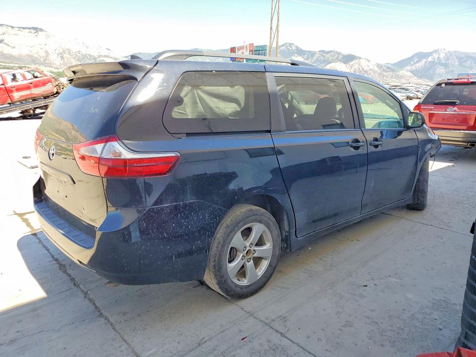 Продаж на аукціоні авто 2018 Toyota Sienna, vin: 5TDKZ3DC2JS917797, номер лоту: 56509676