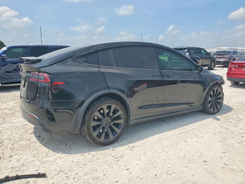 Продажа на аукционе авто 2022 Tesla Model X, vin: 7SAXCBE5XNF359177, номер лота: 55320386