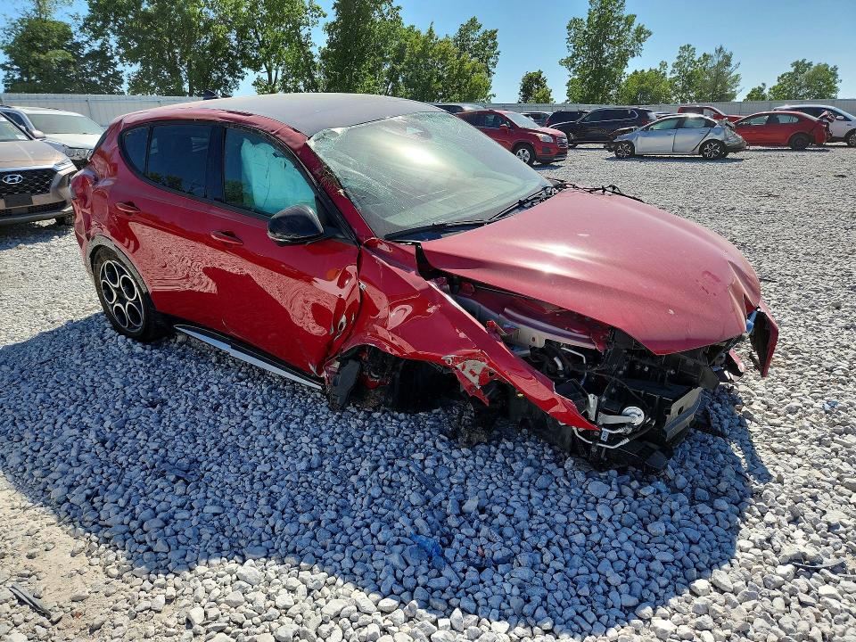 Продаж на аукціоні авто 2024 Alfa Romeo Tonale, vin: ZASPATCWXR3031642, номер лоту: 55520896