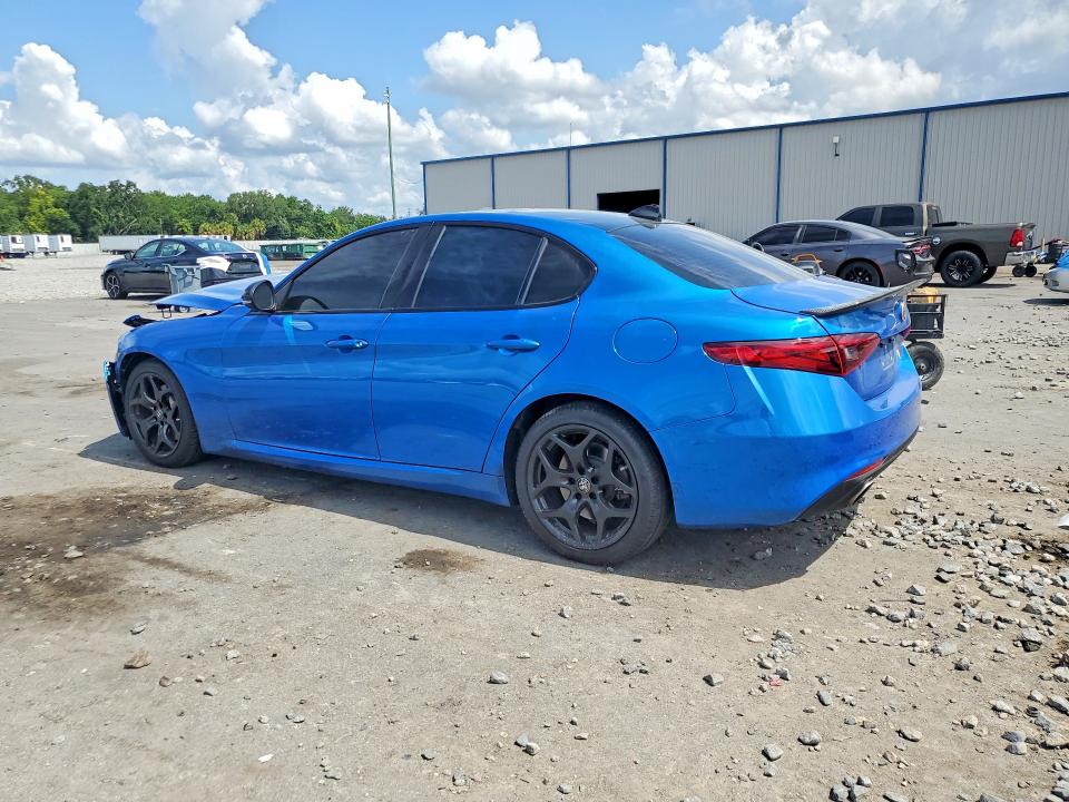 56542416 :رقم المزاد ، ZARFAMAN4M7645875 vin ، 2021 Alfa Romeo Giulia مزاد بيع