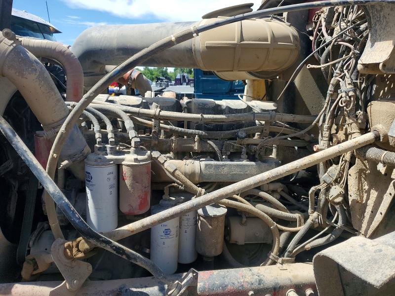 58385646 :رقم المزاد ، 1M2AD09C2XW007508 vin ، 1999 Mack 700 مزاد بيع