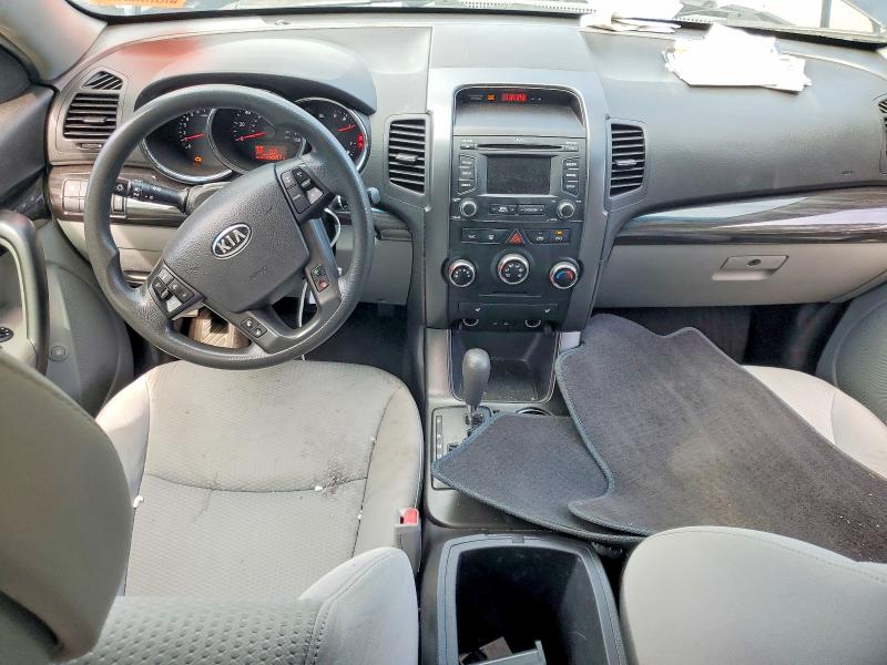 56654906 :رقم المزاد ، 5XYKT3A6XDG327011 vin ، 2013 Kia Sorento مزاد بيع