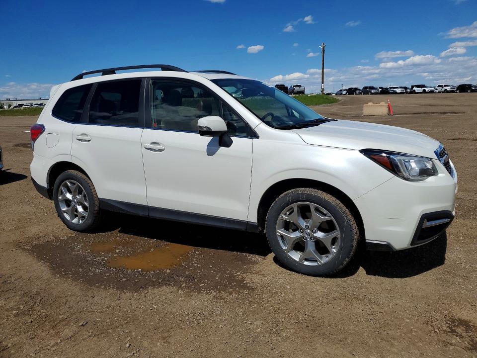 56872076 :رقم المزاد ، JF2SJEWC4JH437668 vin ، 2018 Subaru Forester مزاد بيع