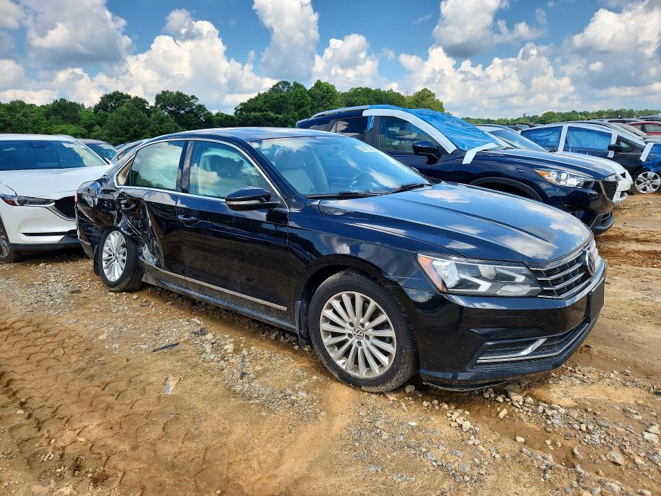 Продажа на аукционе авто 2016 Volkswagen Passat, vin: 1VWBT7A39GC010100, номер лота: 55410306