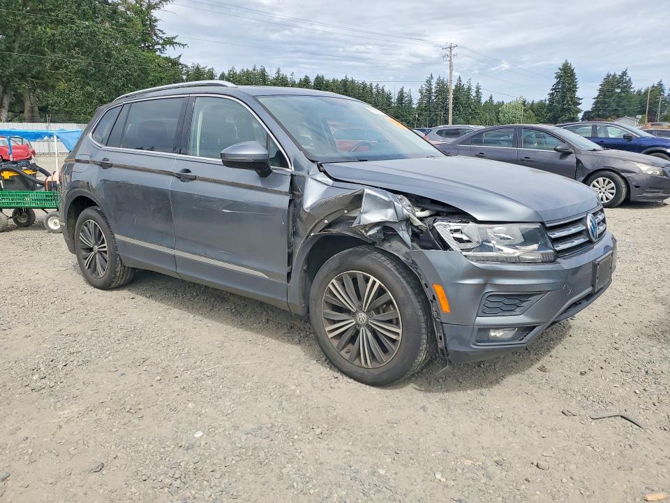 Продажа на аукционе авто 2018 Volkswagen Tiguan, vin: 3VV2B7AX9JM076999, номер лота: 55980166