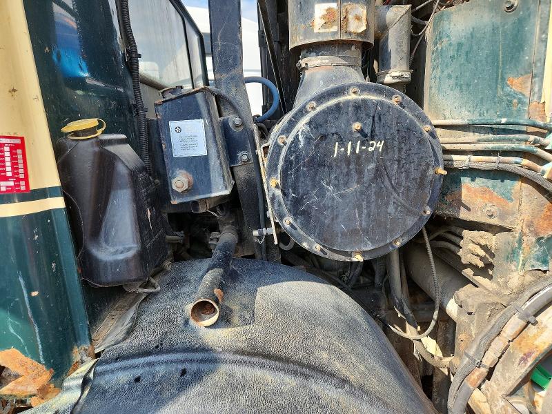 Продаж на аукціоні авто 2007 Mack Leu613, vin: 1M2AC08C27M014460, номер лоту: 55985376