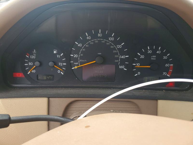 56819496 :رقم المزاد ، WDBJF82J62X066049 vin ، 2002 Mercedes-benz E مزاد بيع